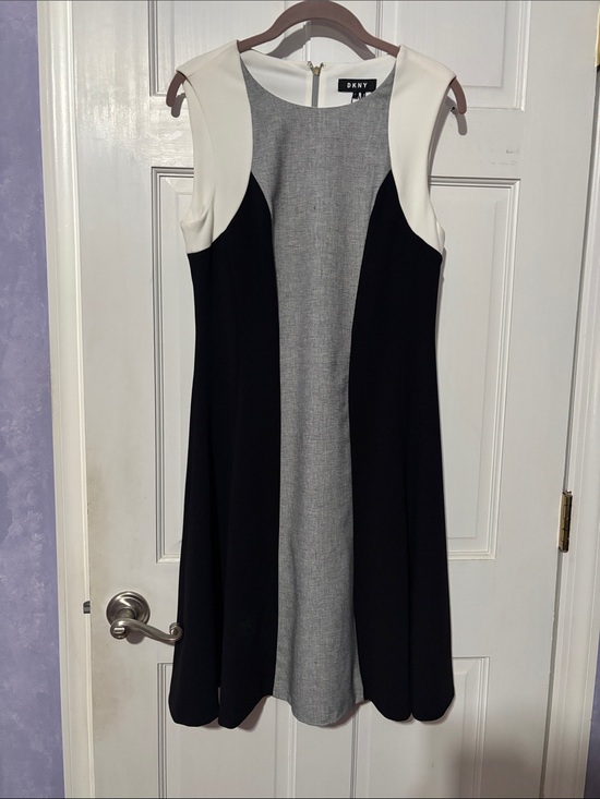 Dkny Dresses & Skirts - DKNY Sleeveless Colorblock Dress in Black, Gray & White